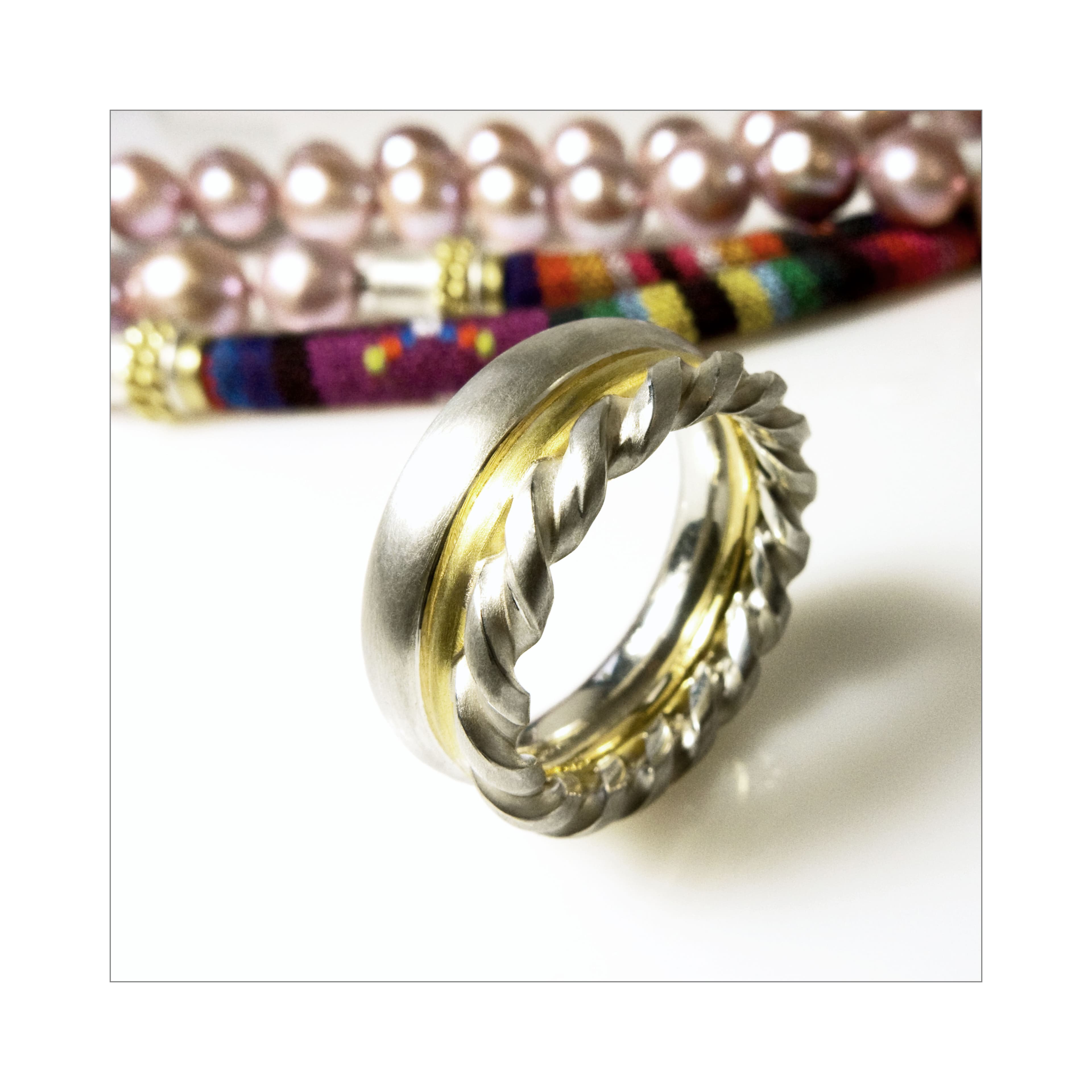 Ring aus der Goldschmiede von Rebecca Grob