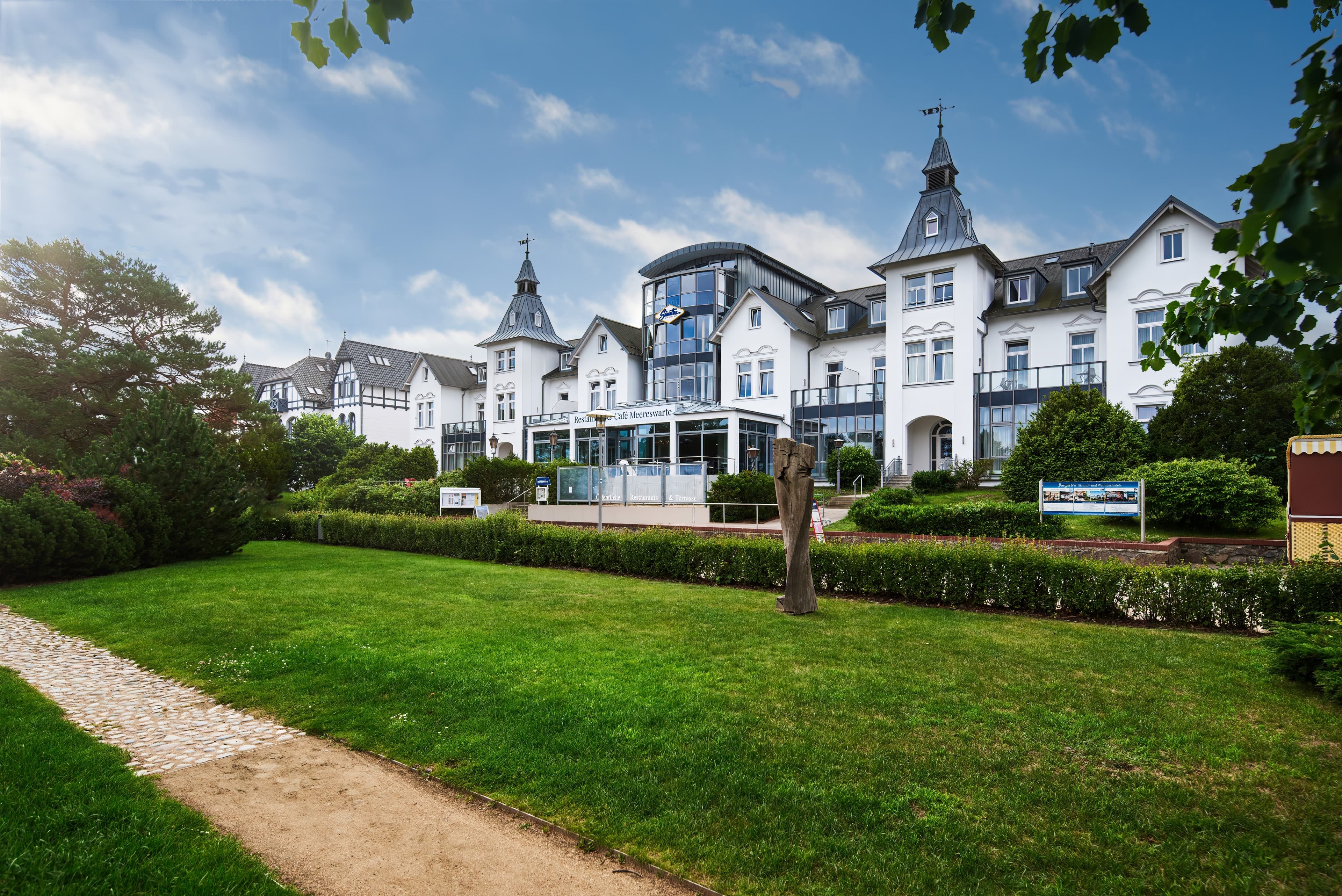 Hotel Asgards Meereswarte Außenansicht