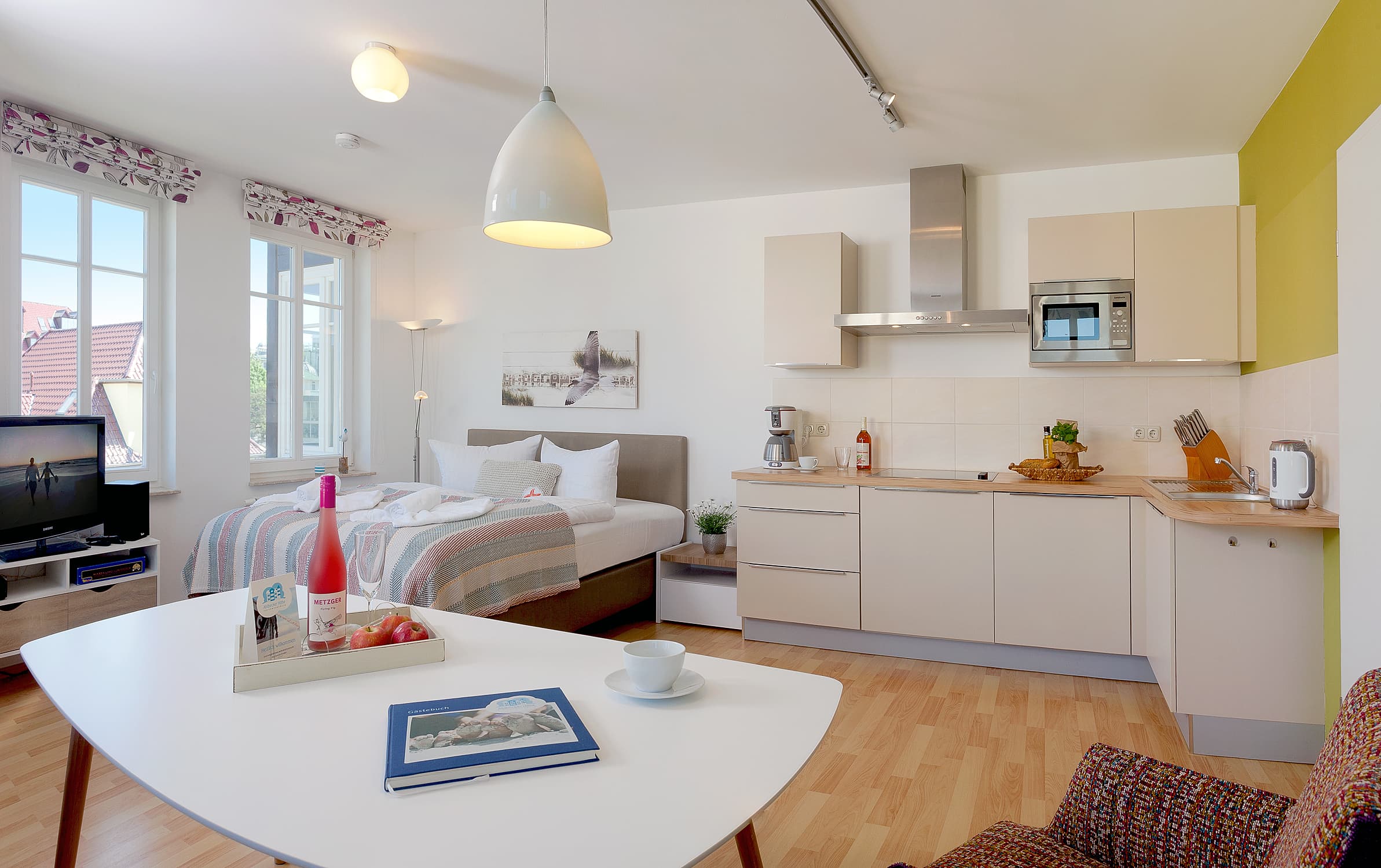 moewennest-04-wohnzimmer-moewennest-copyright-ahlbecker-hoehe-ferienwohnungen.jpg