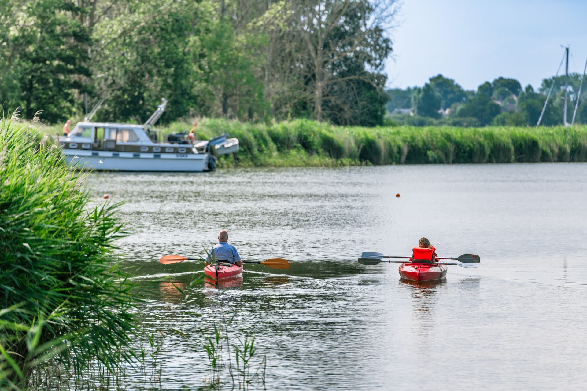 Kanus auf dem Achterwasser