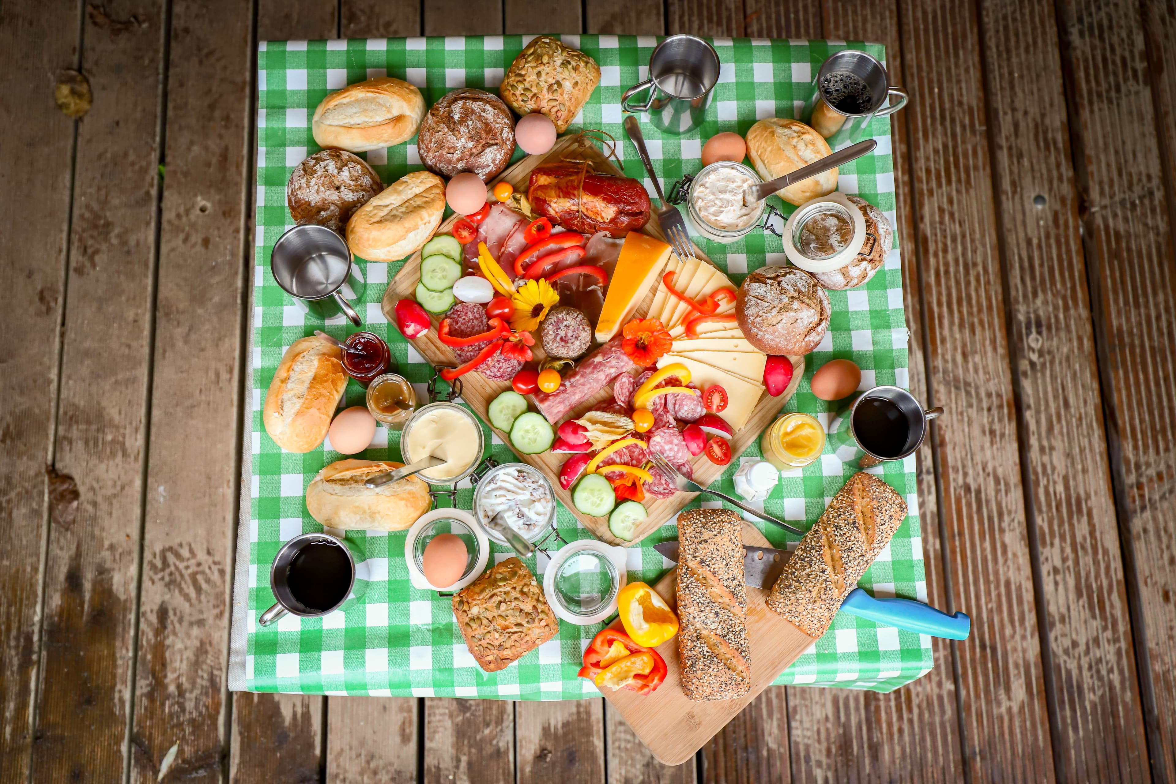 Picknick auf einer Decke