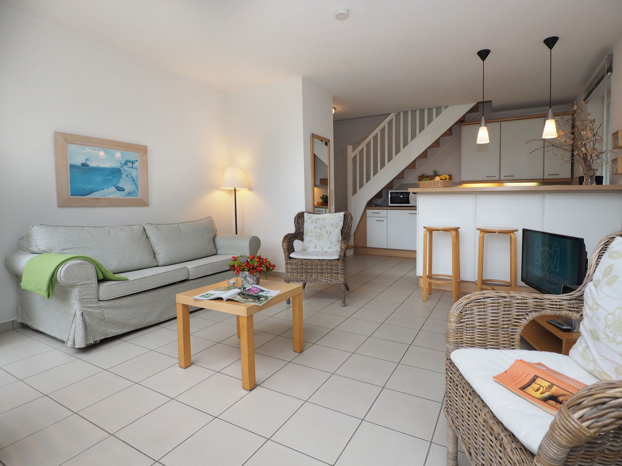 Wohnraum und Küche in einer Ferienwohnung