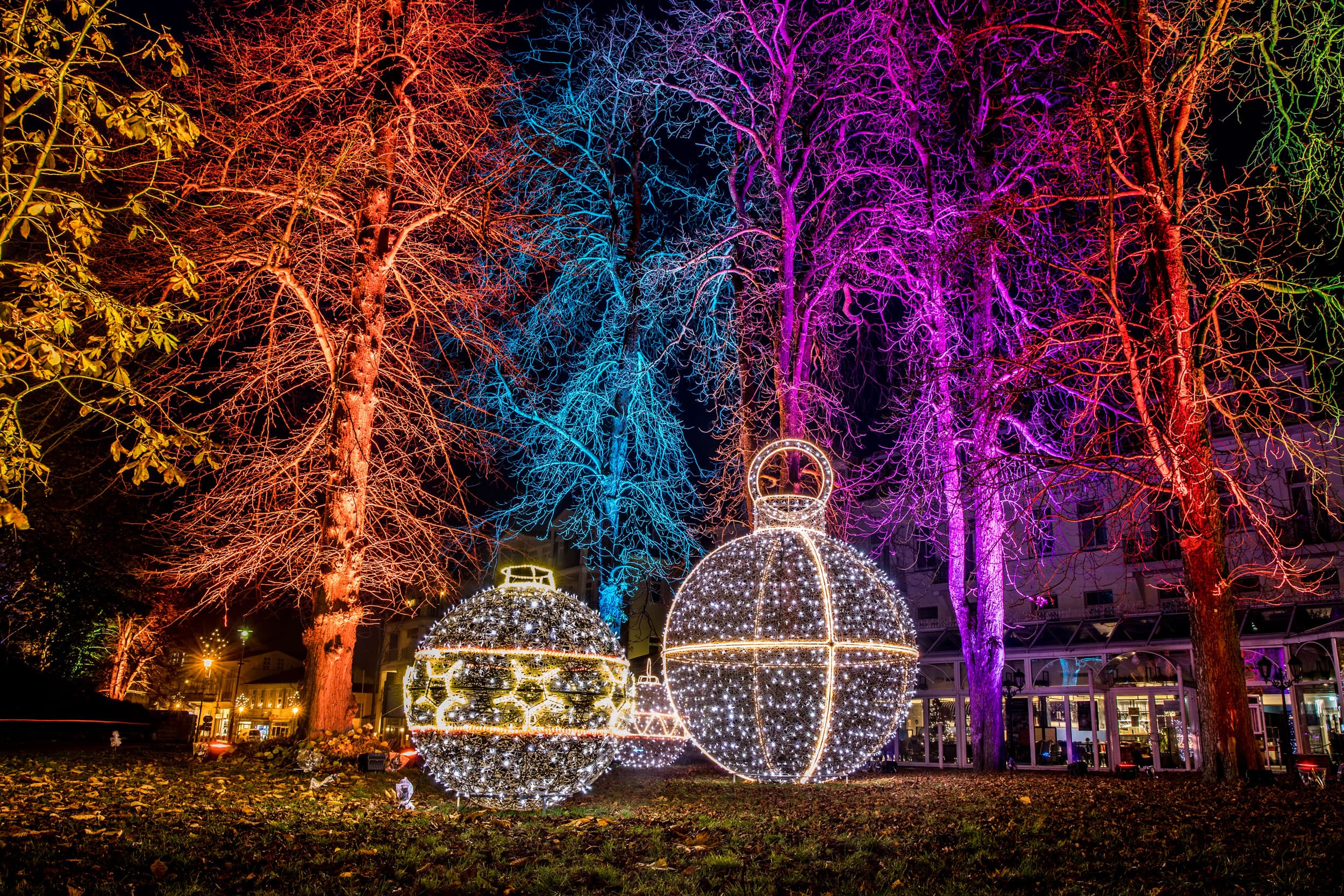 Weihnachtsbeleuchtung in den Kaiserbädern