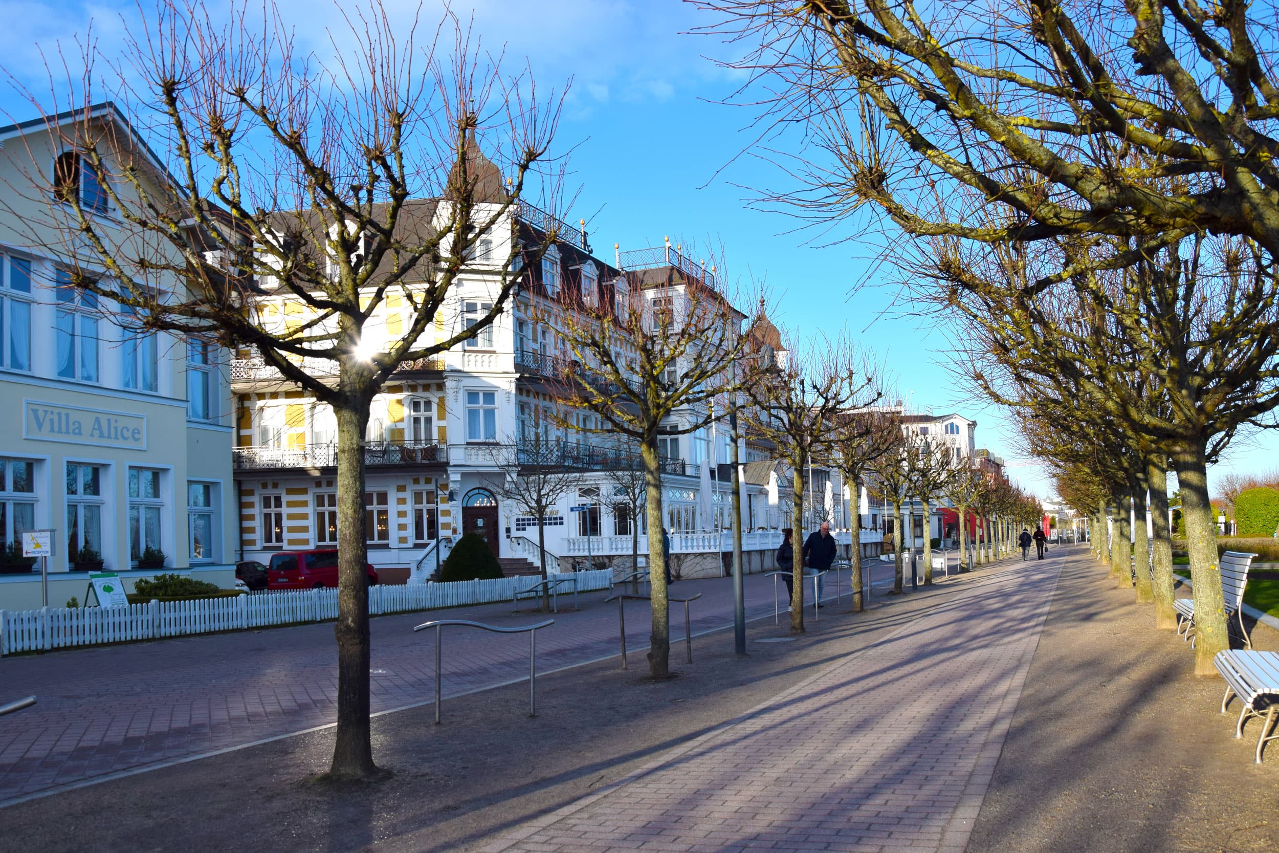 Promenade der Kaiserbäder im Winter