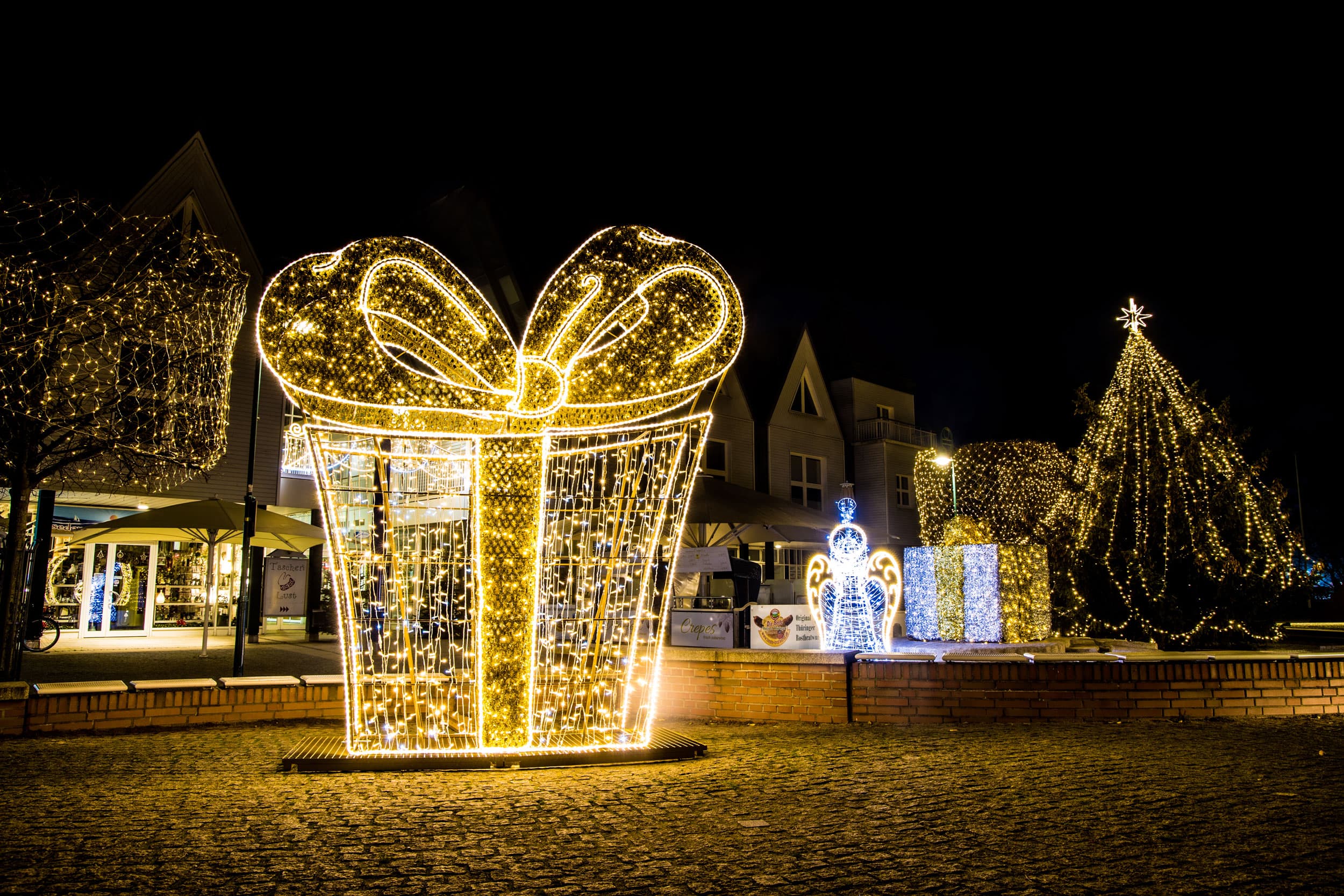 Weihnachtliche Lichtinstallation
