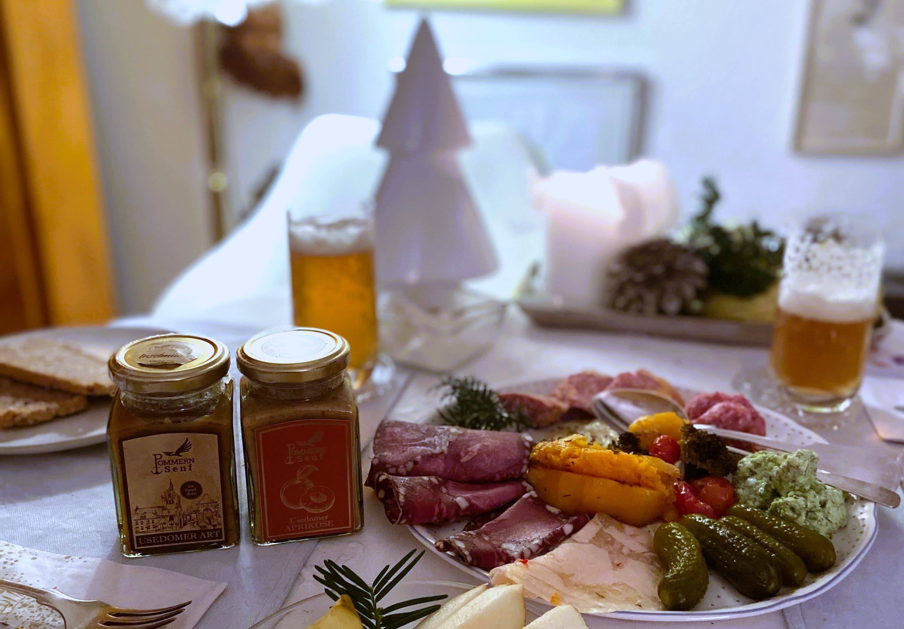 Brotzeit mit Pommernsenf der Inselmühle