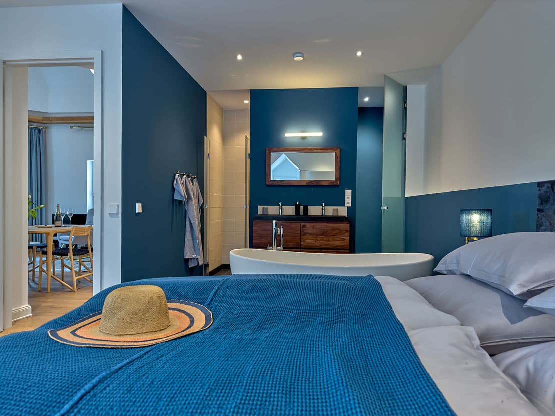 Schlafbereich mit Doppelbett