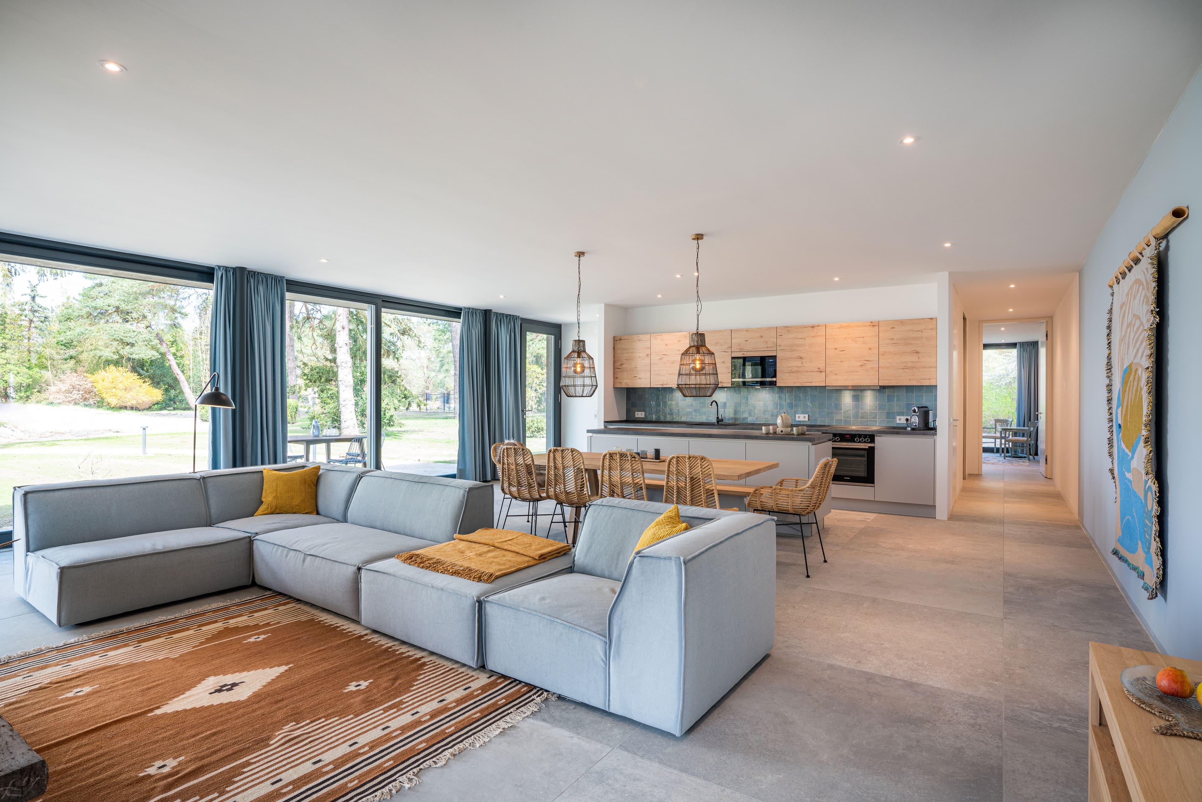 Offene Küche mit Wohnbereich