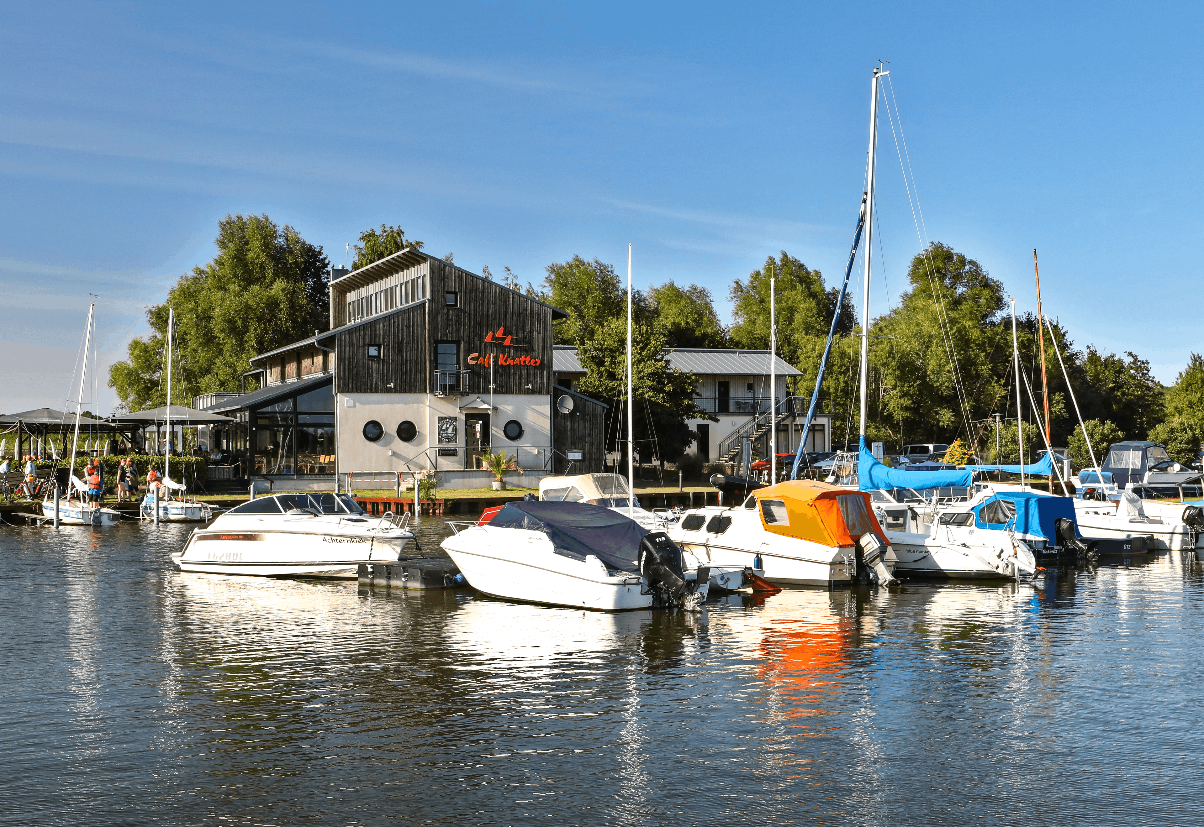 Café Knatter - Restaurant & Pension_1